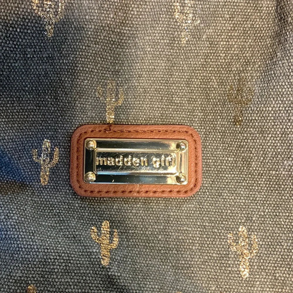 Madden Girl Backpack - Picture 2 of 6